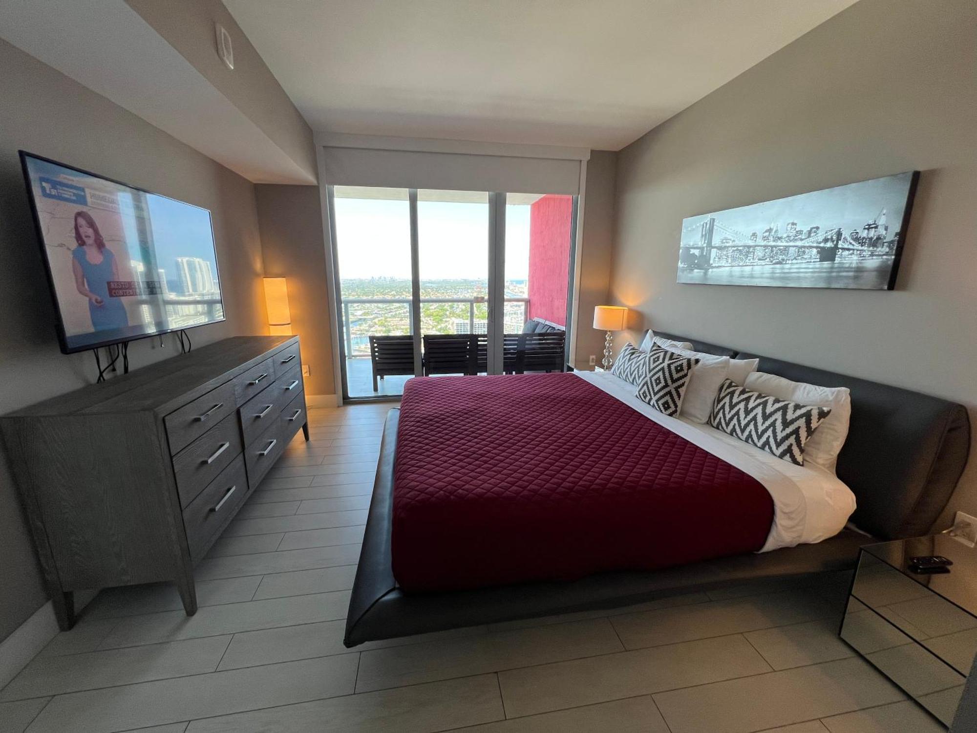 הלנדל ביץ' Mvr Apartments At Beachwalk Resort מראה חיצוני תמונה