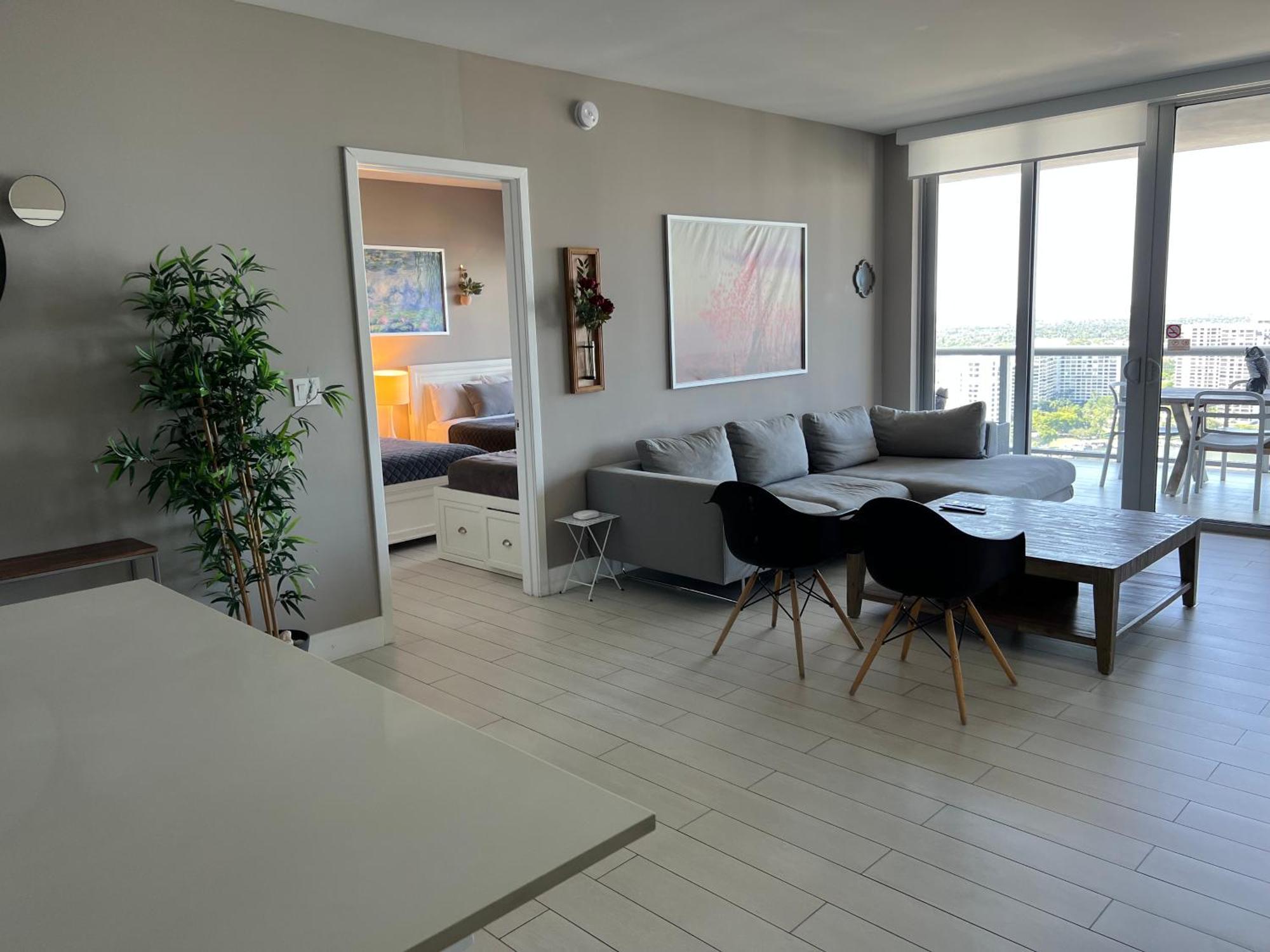הלנדל ביץ' Mvr Apartments At Beachwalk Resort מראה חיצוני תמונה
