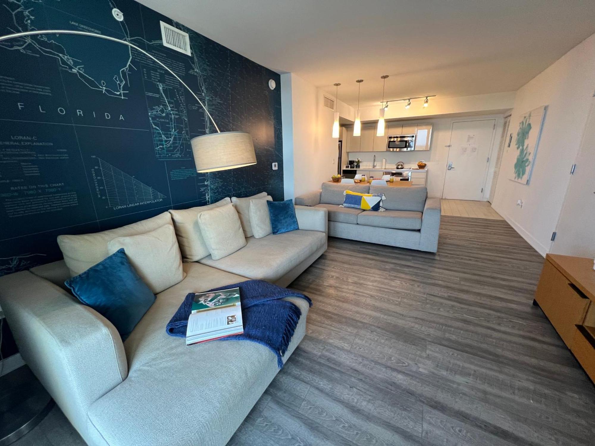 הלנדל ביץ' Mvr Apartments At Beachwalk Resort מראה חיצוני תמונה