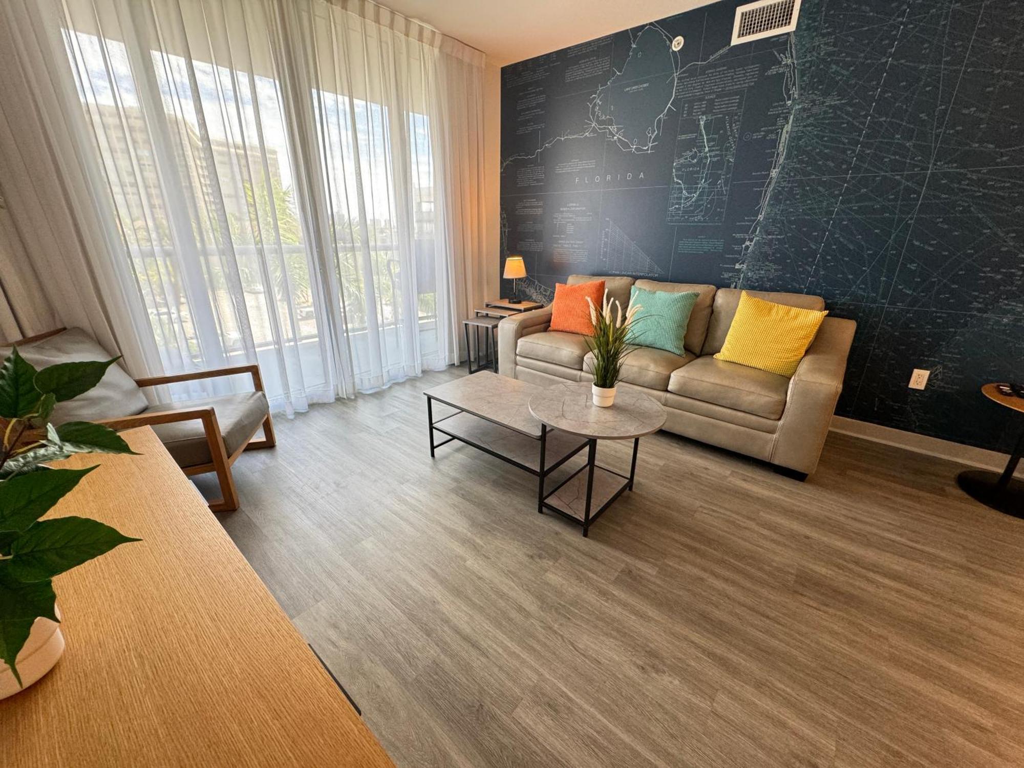 הלנדל ביץ' Mvr Apartments At Beachwalk Resort מראה חיצוני תמונה
