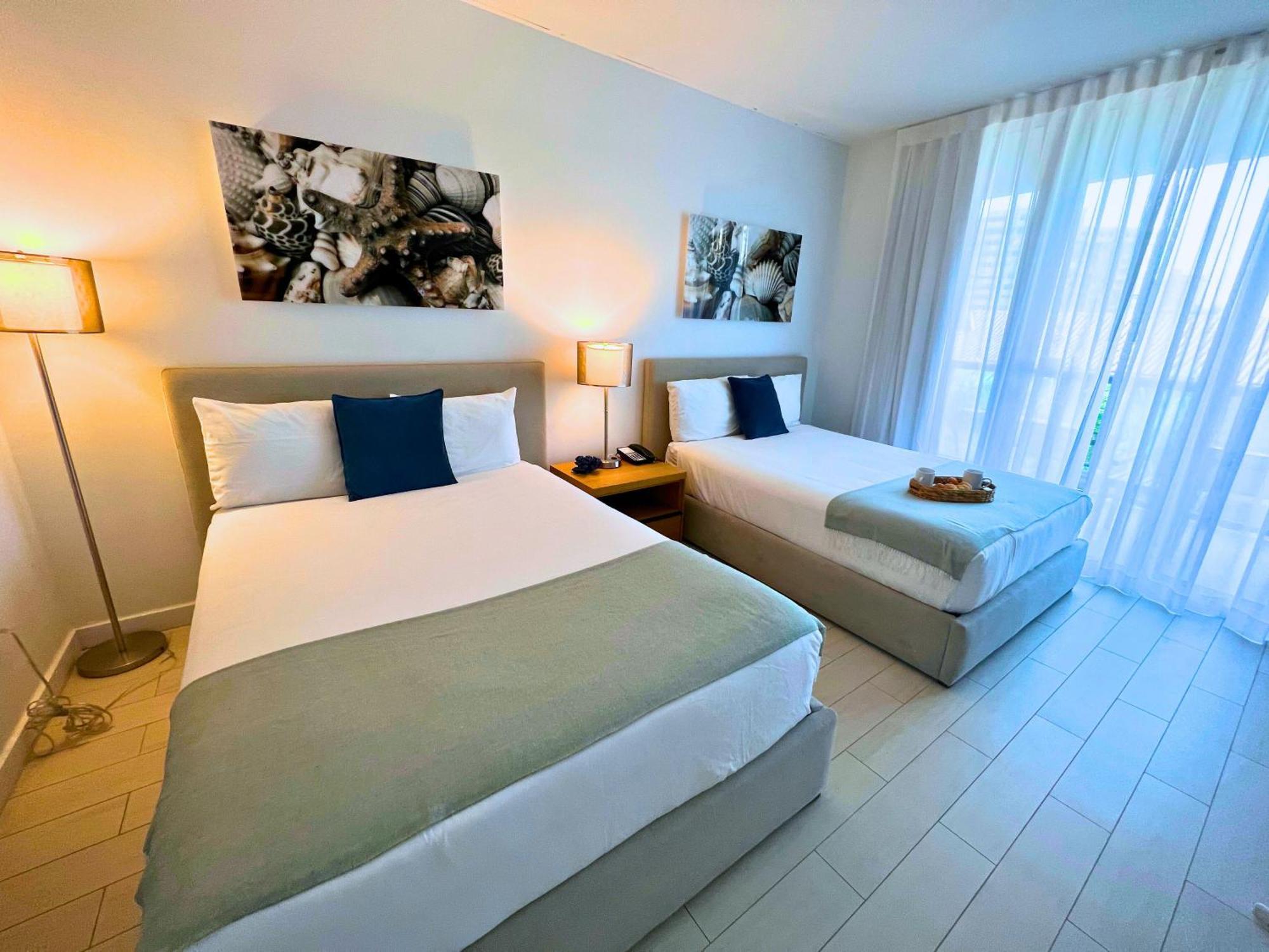 הלנדל ביץ' Mvr Apartments At Beachwalk Resort מראה חיצוני תמונה