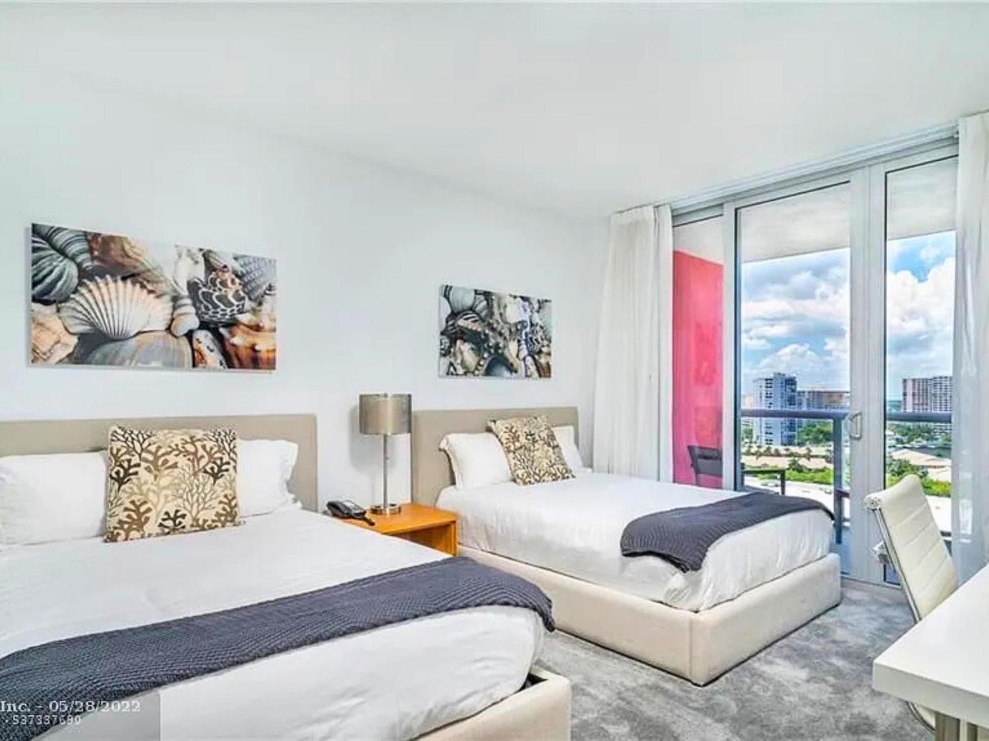 הלנדל ביץ' Mvr Apartments At Beachwalk Resort מראה חיצוני תמונה