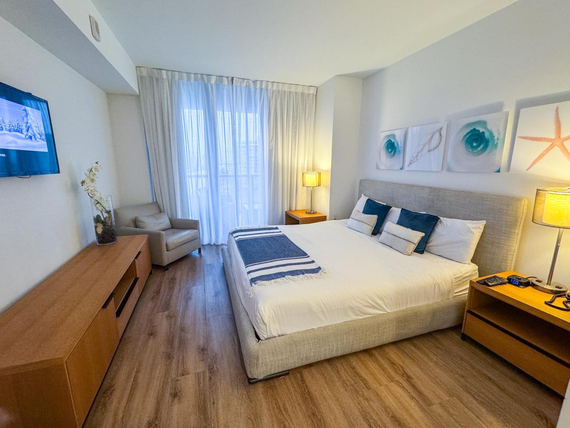 הלנדל ביץ' Mvr Apartments At Beachwalk Resort מראה חיצוני תמונה